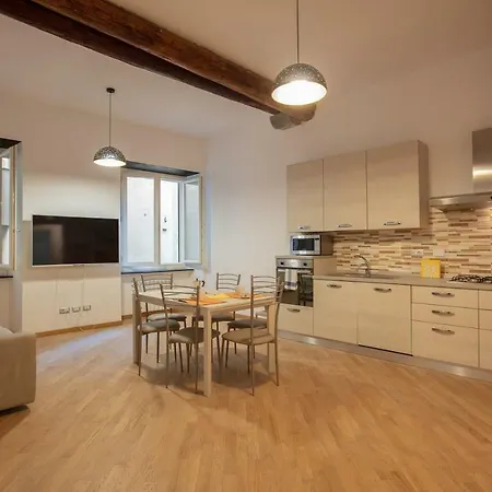 Lo Chalet Medievale Apartment *